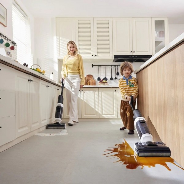 Tineco Floor One Switch S6 Stretch Plus  Aspirator vertical