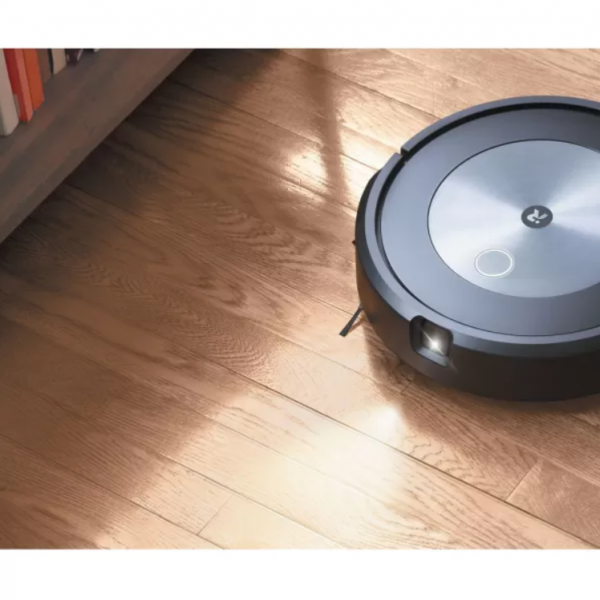 iRobot Roomba J7 Plus Aspirator robot